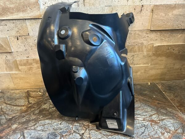 RENAULT CLİO 4 SOL ÖN ÇAMURLUK DAVLUMBAZI ORJ 638438441R MAİS15
