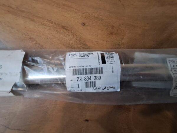 OPEL INSIGNIA SAĞ ÖN KAPI CAM KENAR NİKELAJI ORİJİNAL 22834389 - Görsel 3