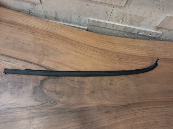 PEUGEOUT 308 SOL ARKA CAM DIŞ FİTİL ORİJİNAL 9823195880