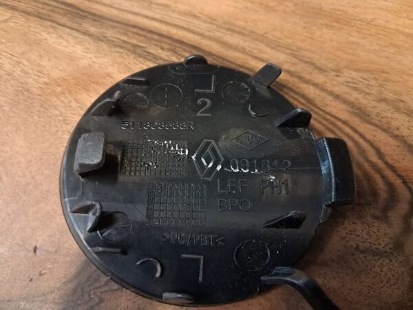 RENAULT MEGANE 4 ÖN TAMPON ÇEKİ DEMİR KAPAĞI ORJ 511808588R MAİS - Görsel 2