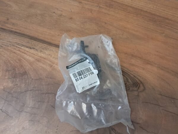 RENAULT KADJAR ARKA TAMPON İÇ BAĞLANTI SAĞ BRAKET 850423771R MAİS - Görsel 5