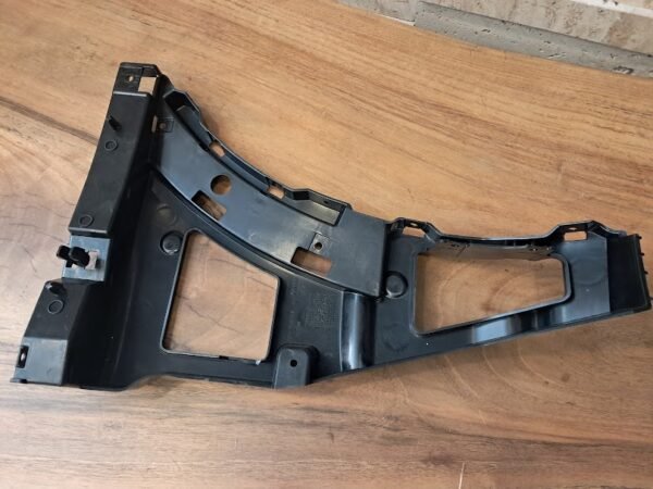 FORD TRANSİT SAĞ ÖN TAMPON BRAKETİ ORİJİNAL KK3117D958AA - Görsel 3