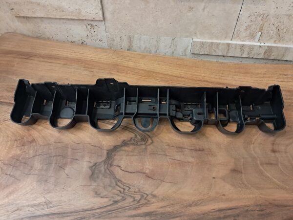 RENAULT CLİO 5 ARKA TAMPON ORTA BRAKETİ ORJ 850424459R MAİS