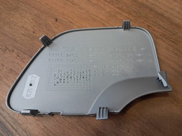 DACİA DUSTER ARKA TAMPON ÇEKİ DEMİR KAPAĞI ORJ 511656133R MAİS - Görsel 2