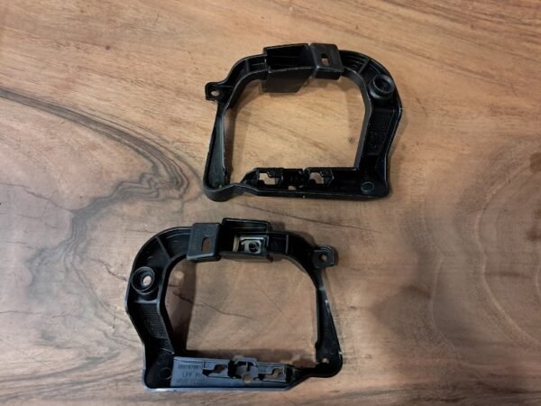 RENAULT MEGANE 4 ÖN SİS FARI BAĞLANTI BRAKET SET 269161042R MAİS - Görsel 2