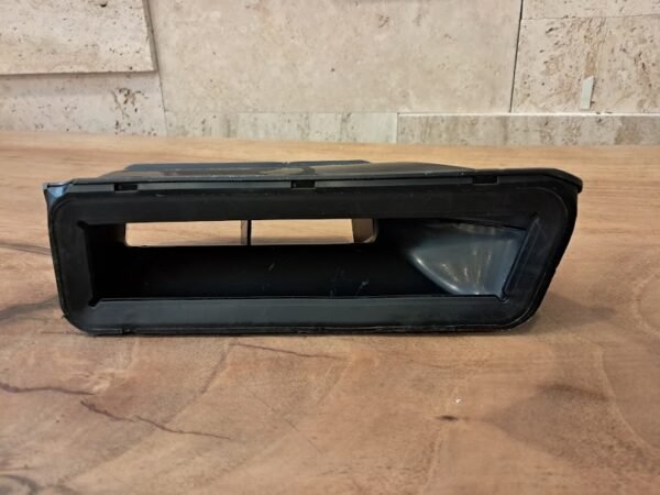 VOLKSWAGEN PASSAT HAVA FİLTRESİ KANALI ORİJİNAL 5Q0129618K