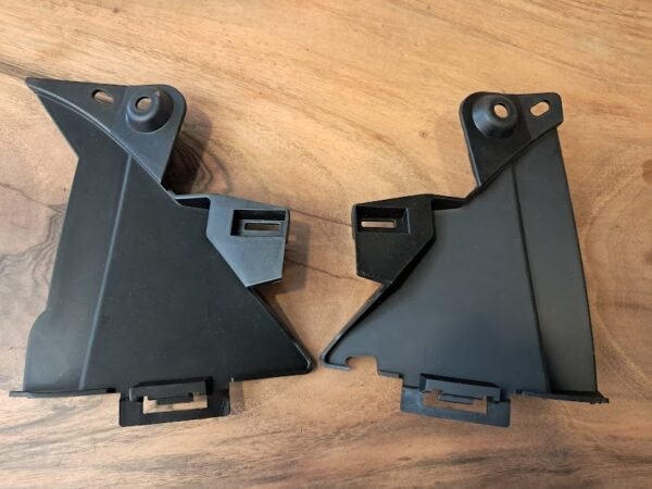 RENAULT CLİO 5 ÖN TAMPON KÖŞE BRAKET TAKIMI ORJ 628106602R MAİS