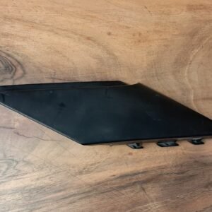 OPEL GRANDLAND X SOL ÇAMURLUK ÇITASI KAPAĞI ORJ YP00065180
