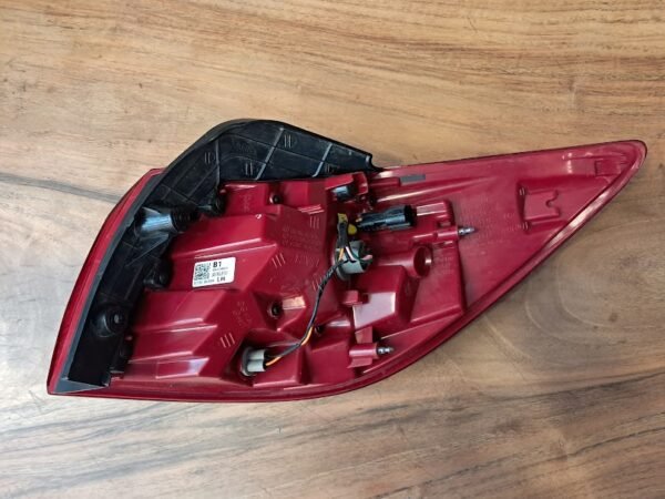 KİA SPORTAGE SOL ARKA STOP LAMBASI ORİJİNAL 924013W510 - Görsel 4