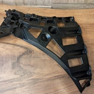PEUGEOT 408 SAĞ ARKA TAMPON BAĞLANTI BRAKETİ ORİJİNAL 1690274780