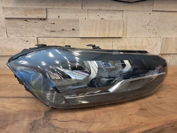 VOLKSWAGEN TAİGO R LİNE SAĞ ÖN FAR 2G7941078/2G1941008