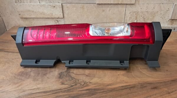 RENAULT TRAFFİC 2 SAĞ STOP ÇERÇEVELİ 265A10109R/8200415251 MAİS - Görsel 3