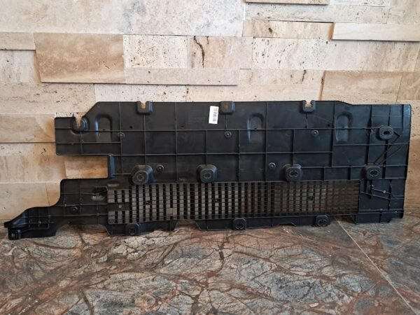 RENAULT MEGANE 4 MOTOR SAĞ ALT MUHAFAZA ORİJİNAL 748141396R MAİS - Görsel 4
