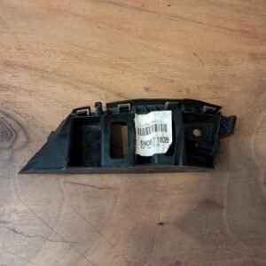 VOLKSWAGEN TİGUAN SOL ÇAMURLUK BRAKETİ ORİJİNAL 5N0807183A