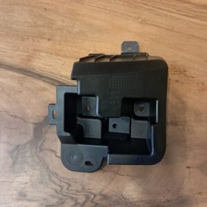 RENAULT CLİO 5 SAĞ ARKA TAMPON BRAKETİ ORİJİNAL 850443575R MAİS