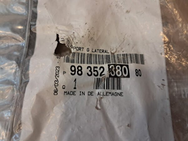 OPEL MOKKA B SOL ARKA TAMPON BRAKETİ ORİJİNAL 9835238080 - Görsel 4