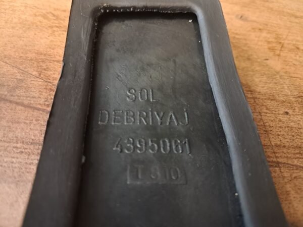 TOFAŞ DOĞAN/ŞAHİN/KARTAL DEBRİYAJ PEDAL LASTİĞİ ORİJİNAL 4395061 - Görsel 4