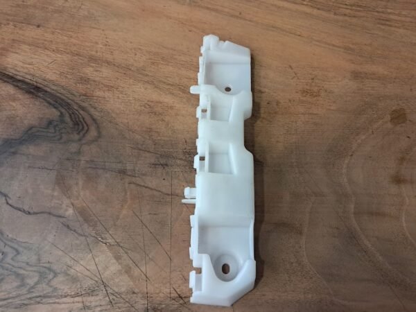 RENAULT CLİO 2 SOL ÖN TAMPON BRAKETİ ORİJİNAL 622232031R MAİS