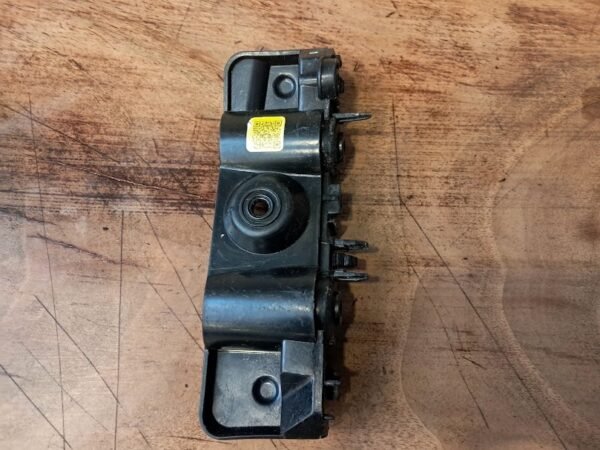 RENAULT CLİO 5 ÖN TAMPON SOL SİS FARI BRAKET ORJ 622232063R MAİS