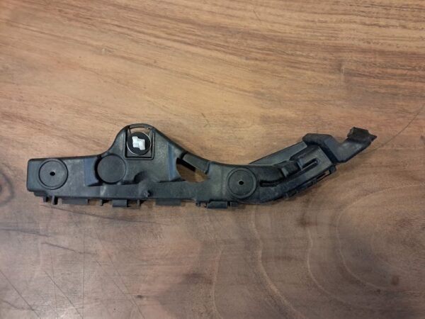 CHEVROLET CAPTİVA C140 SOL ÖN TAMPON BRAKETİ ORİJİNAL 95205507